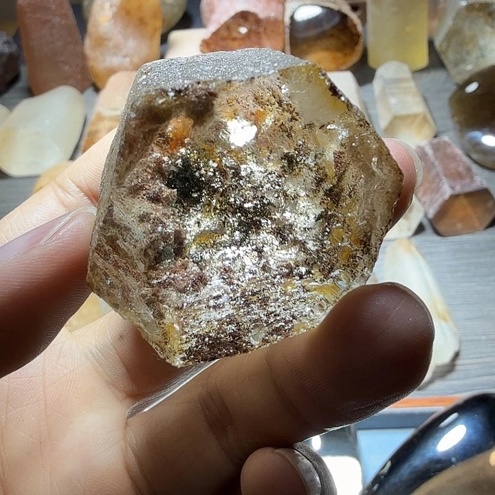 水晶原石未镶嵌水晶