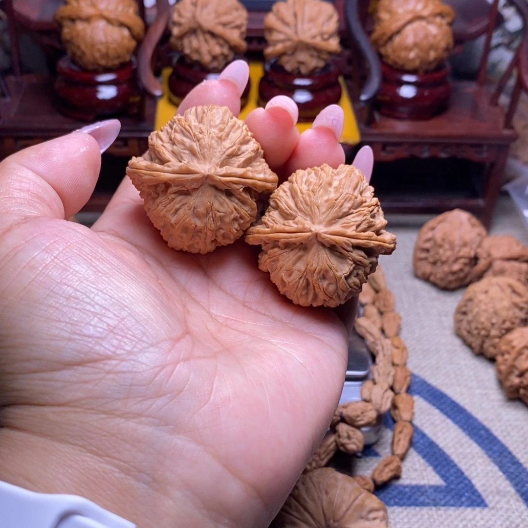 吊坠桃核球白全品42