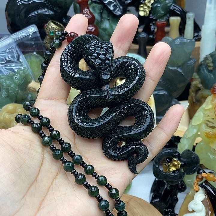 未镶嵌岫玉吊坠挂件