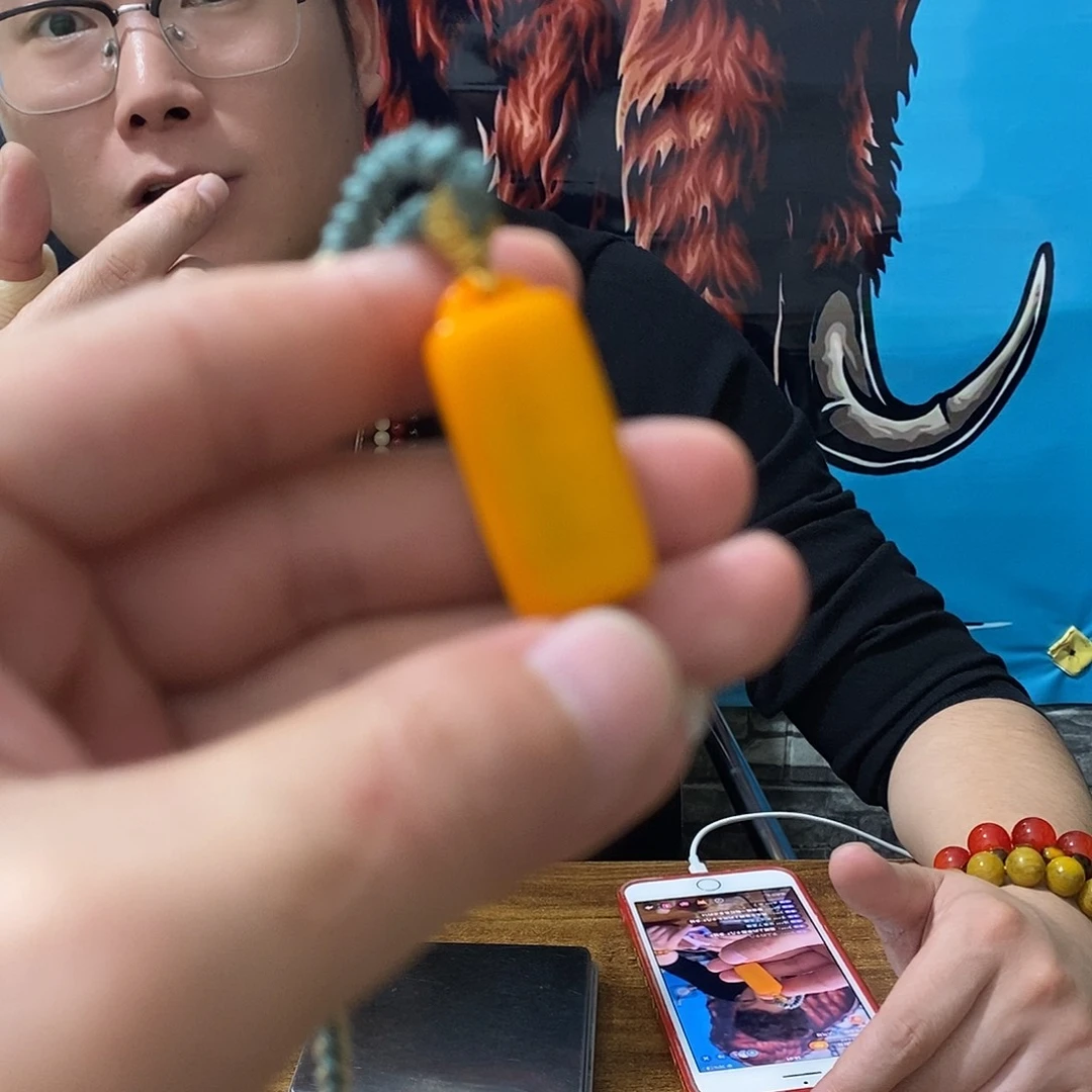 树脂制品【红小牌子，，，，，，】