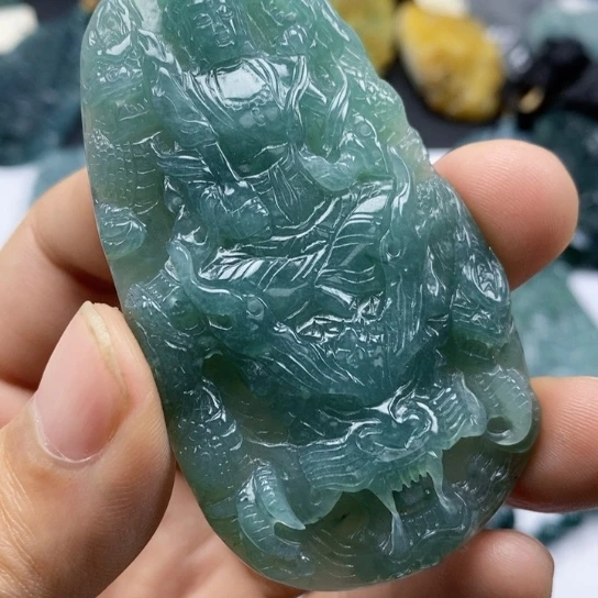 颈饰未镶嵌翡翠翡翠
