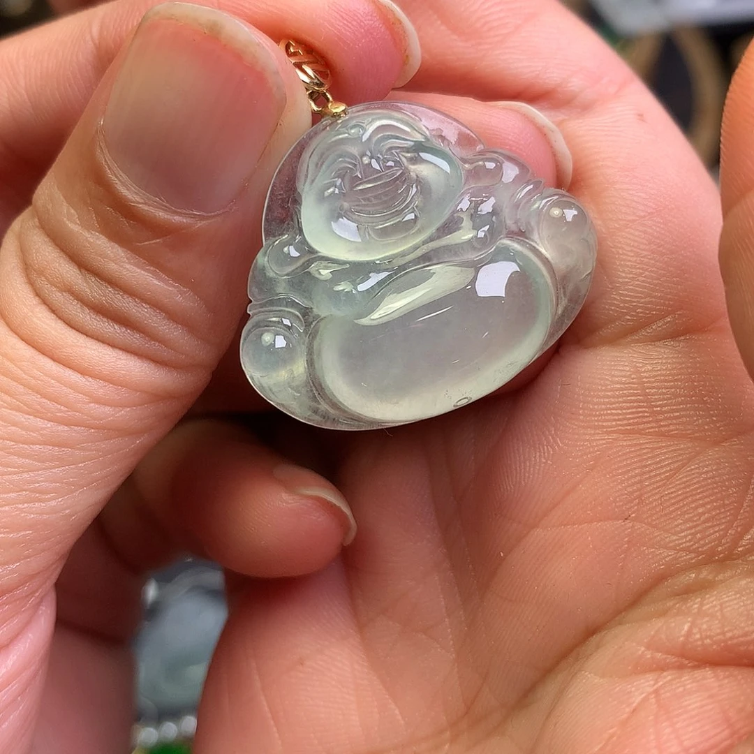 颈饰18K金镶嵌翡翠