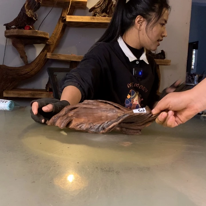 ：***L天然的云南紫柚木会黄水