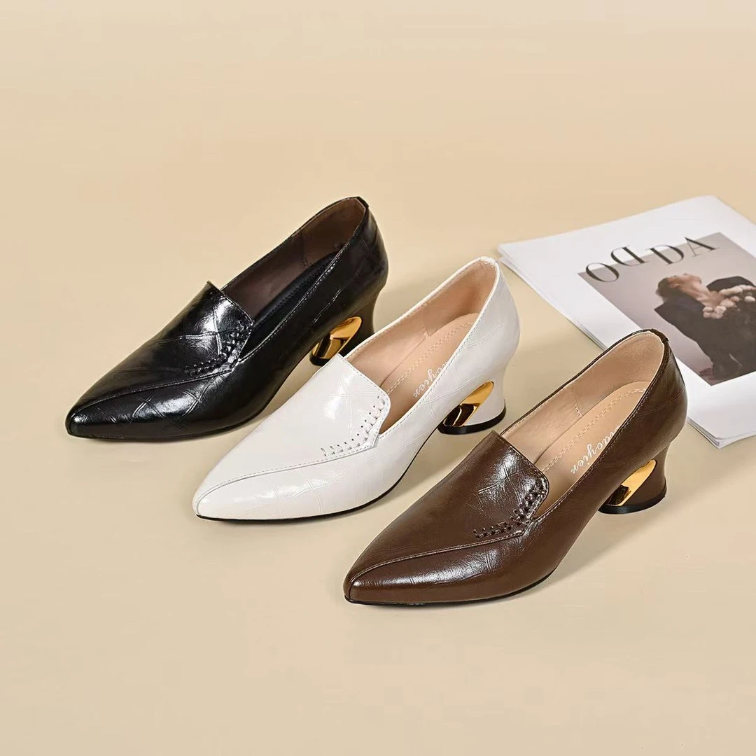 2025新款尖头中英伦风跟高档女士真皮皮鞋商务休闲鞋41母亲节鞋子