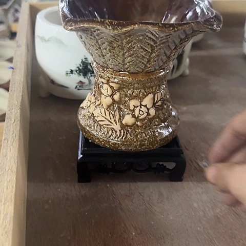 ··［送塑料托盘］··