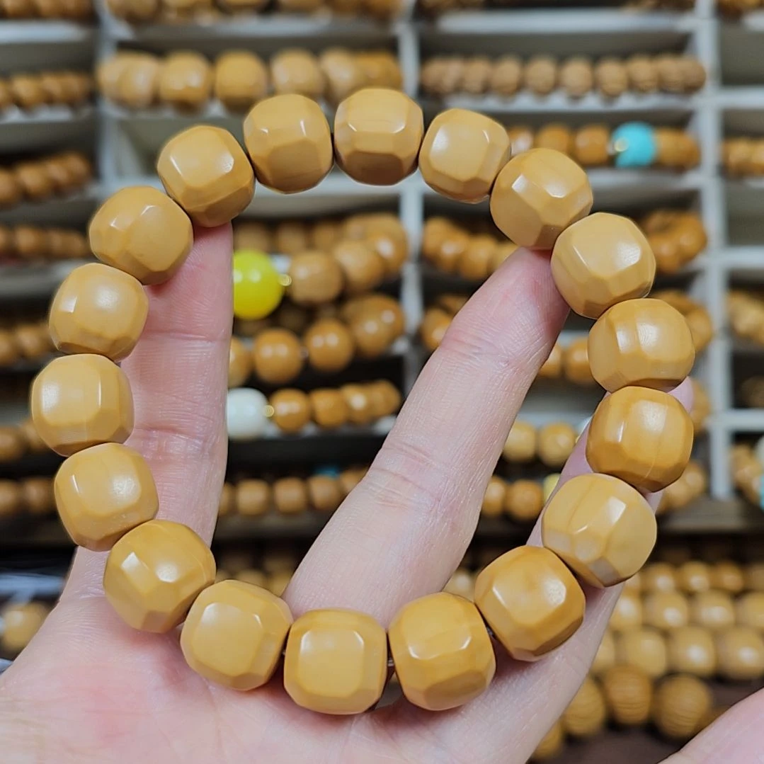 吊坠猴头核桃六方