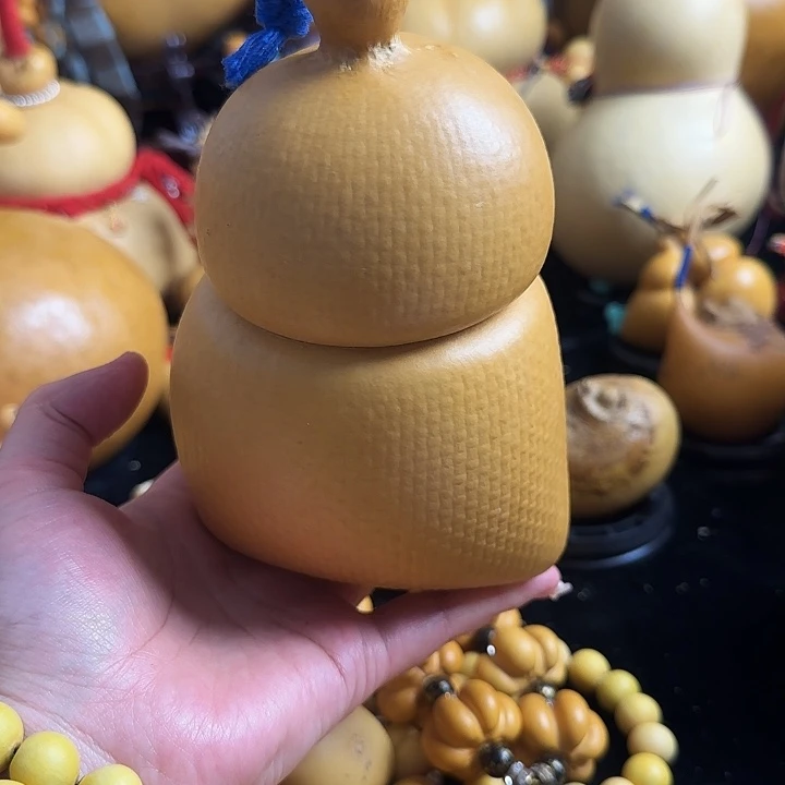 七***️大叶紫檀（黑酸枝木类）