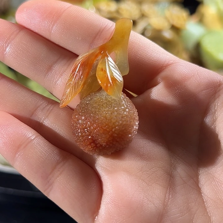 T***’蛇纹石玉未镶嵌珠宝奇石