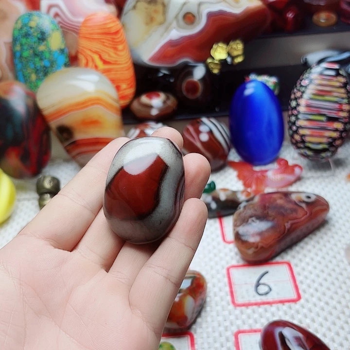*****未镶嵌玛瑙/玉髓珠宝半成品