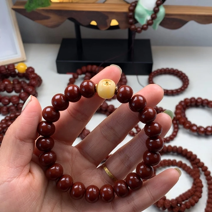 猴头核桃吊坠算盘带标