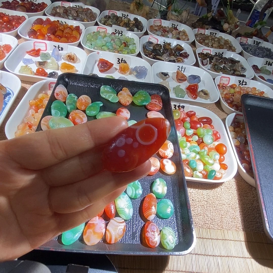 玛瑙/玉髓合金珠宝奇石