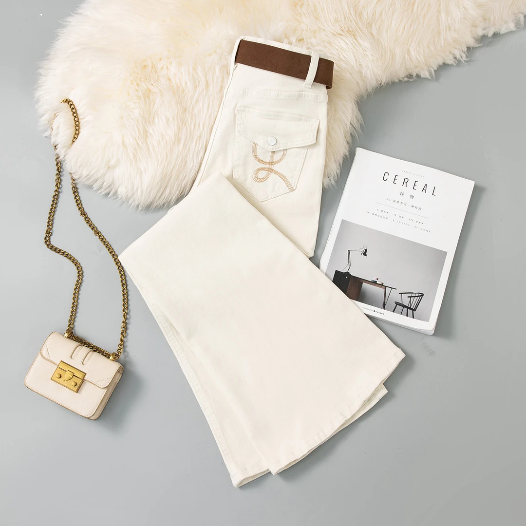 复古高腰微喇牛仔裤女秋冬2025年新款显瘦宽松不贴腿喇叭马蹄裤女