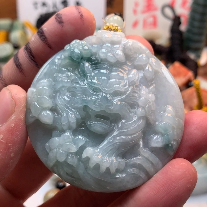翡翠未镶嵌颈饰保真天然a货翡翠