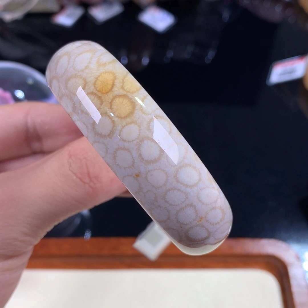 硅化珊瑚（珊瑚玉）未镶嵌吊坠(赠链)37号奶白豹纹55.8圈