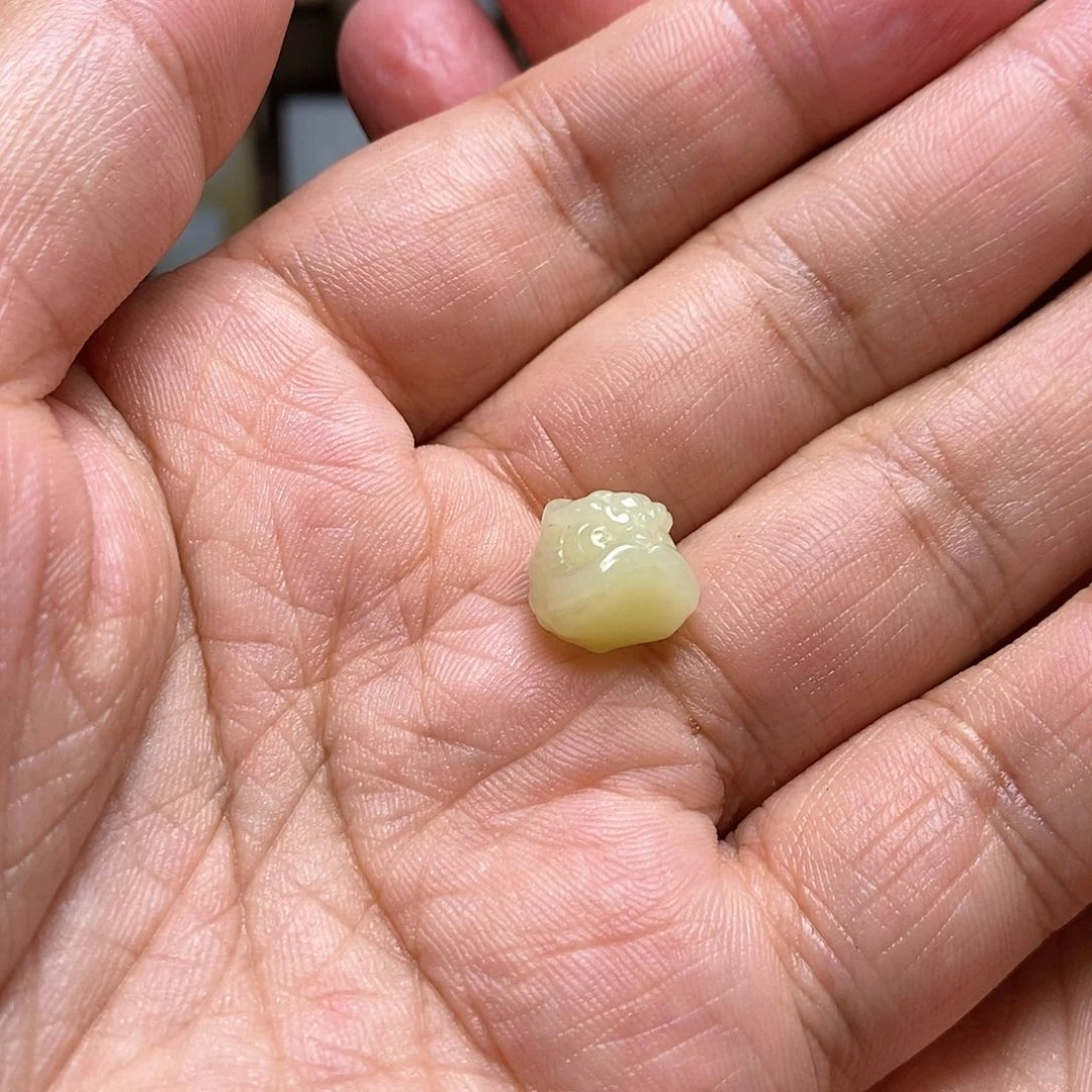 和田玉挂件未镶嵌无*无