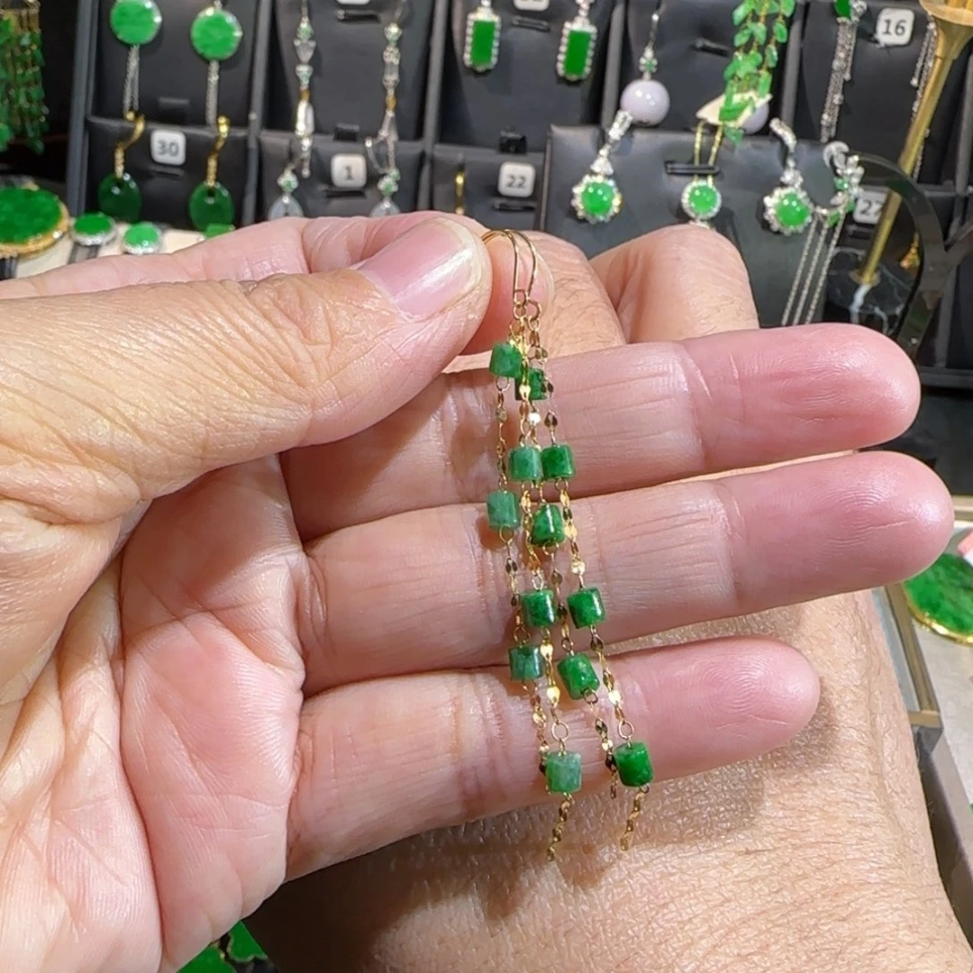 翡翠18K金镶嵌颈饰耳钩