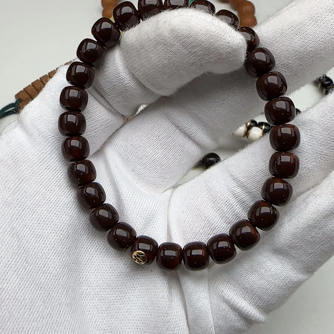 莫***古手串紫金鼠老型手串