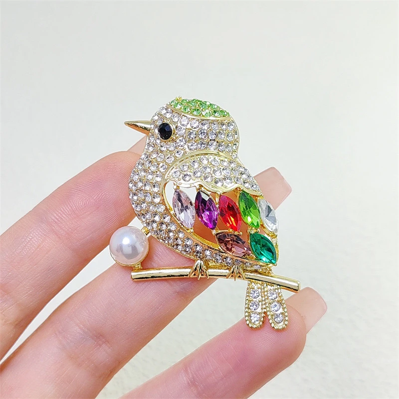合金锆石胸针 喜鹊小鸟胸针高档可爱精致防走光西装彩色别针配饰