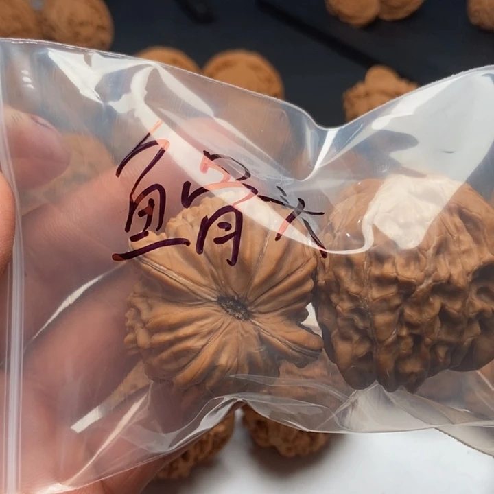 吊坠文玩核桃鱼*头华伦龙
