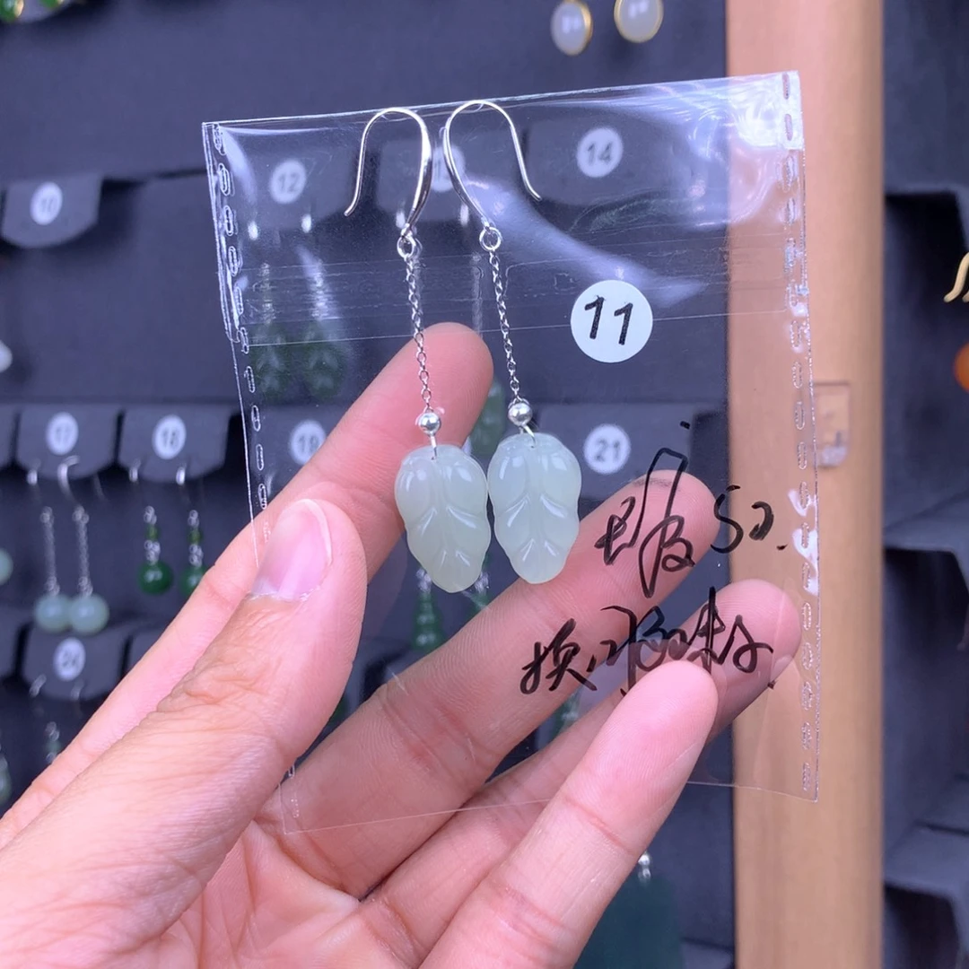 和田玉耳饰银S925镶嵌静**听