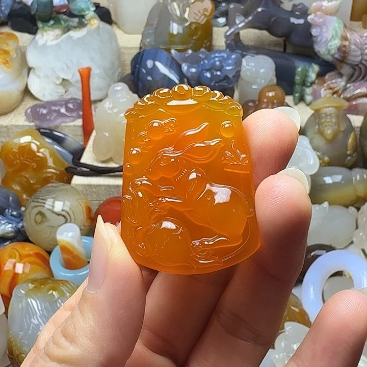 玛瑙/玉髓未镶嵌饰品