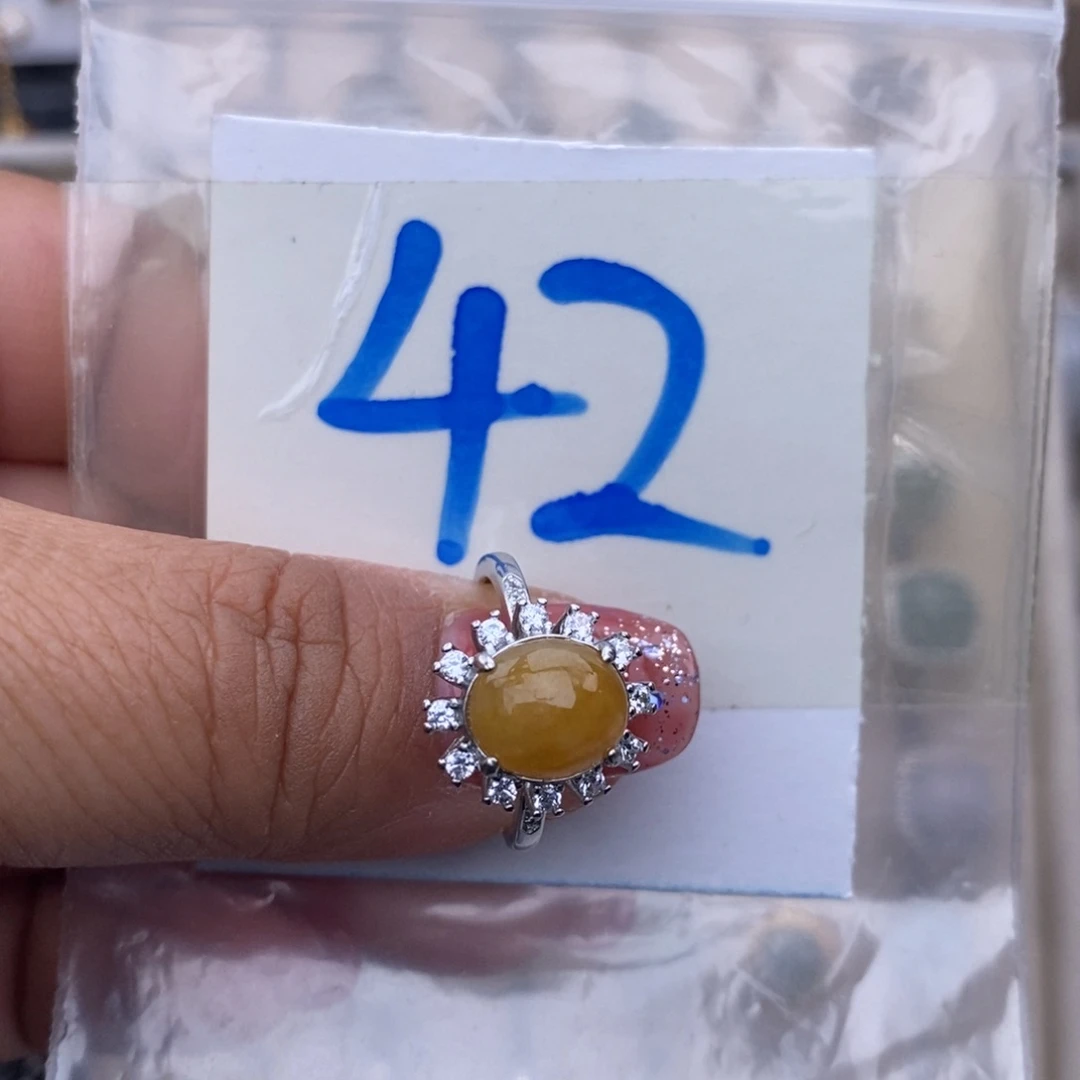 未镶嵌戒指翡翠缅甸