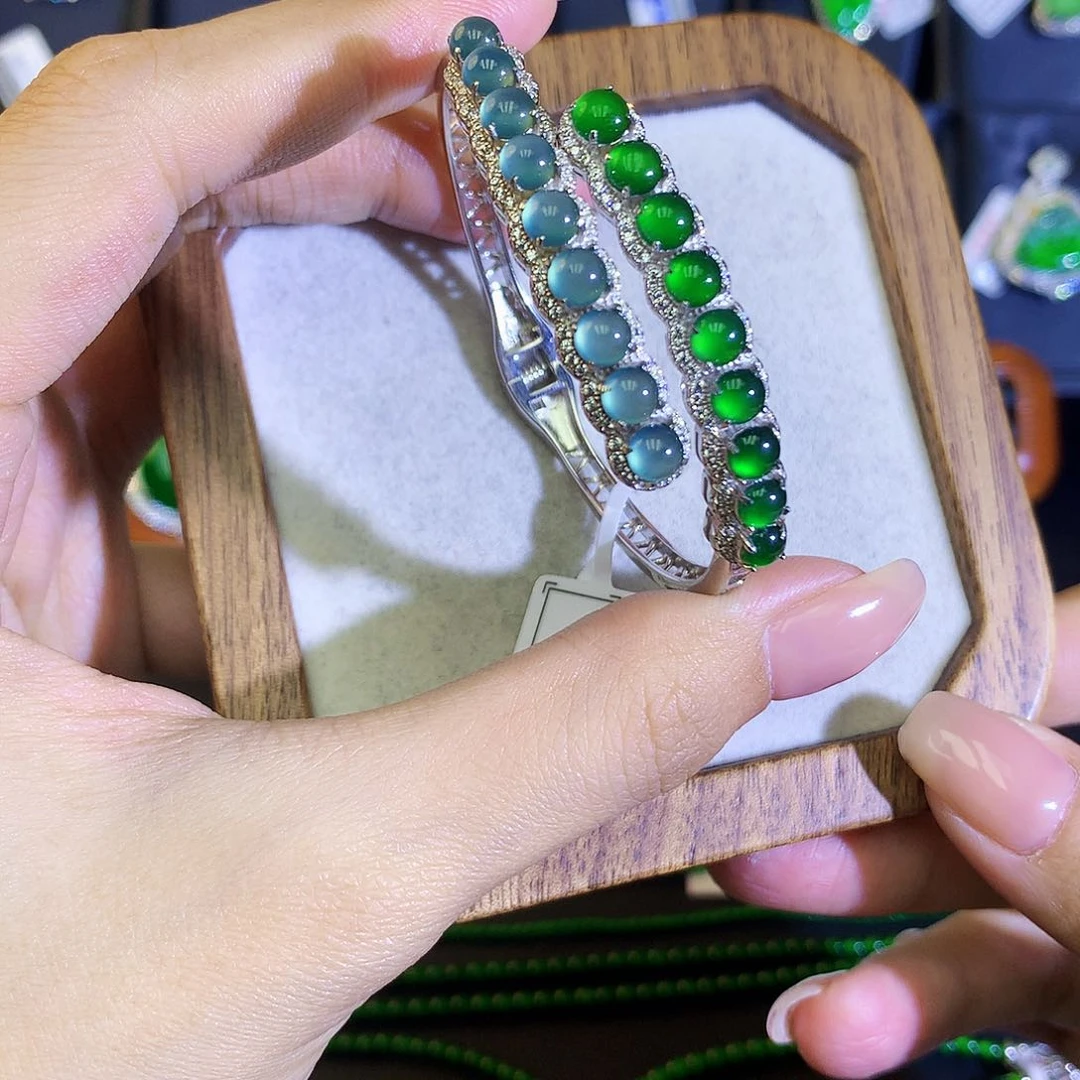 翡翠手镯银S925镶嵌天然翡翠手镯