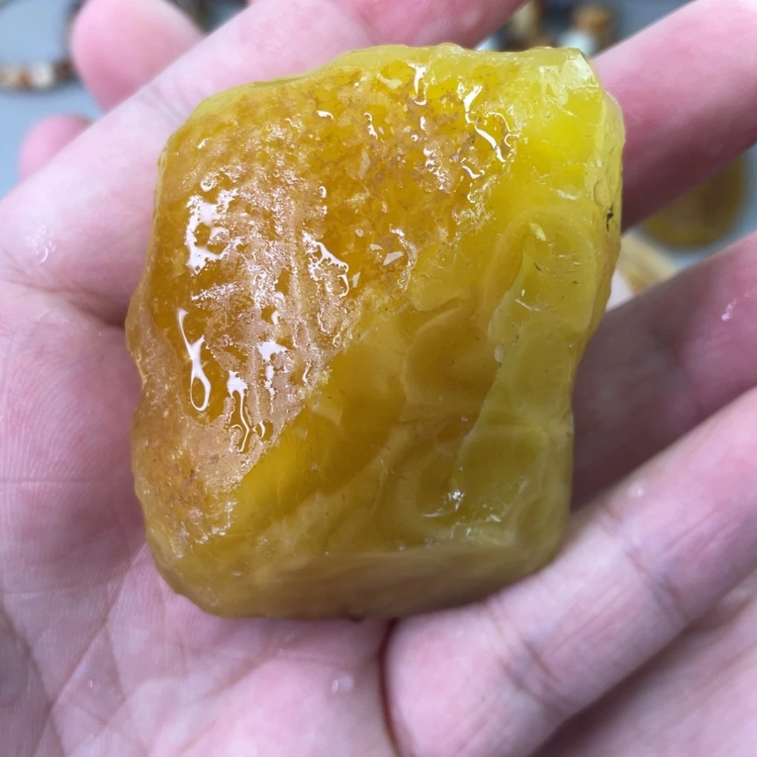 定制琥珀天然琥珀