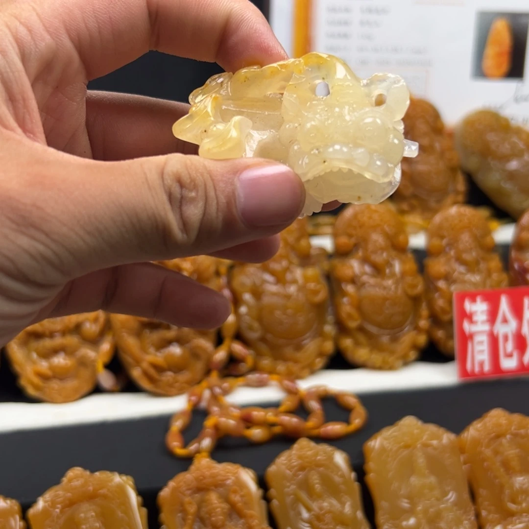 石英质玉（黄龙玉）未镶嵌多样性发货，发其一