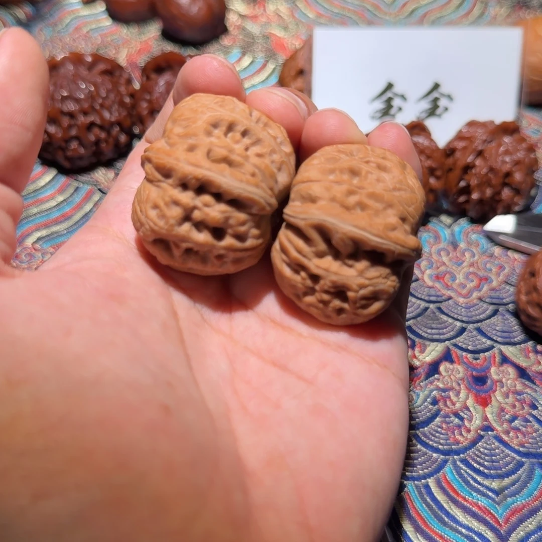 把件核桃838平谷元宝，尺寸39 40 31