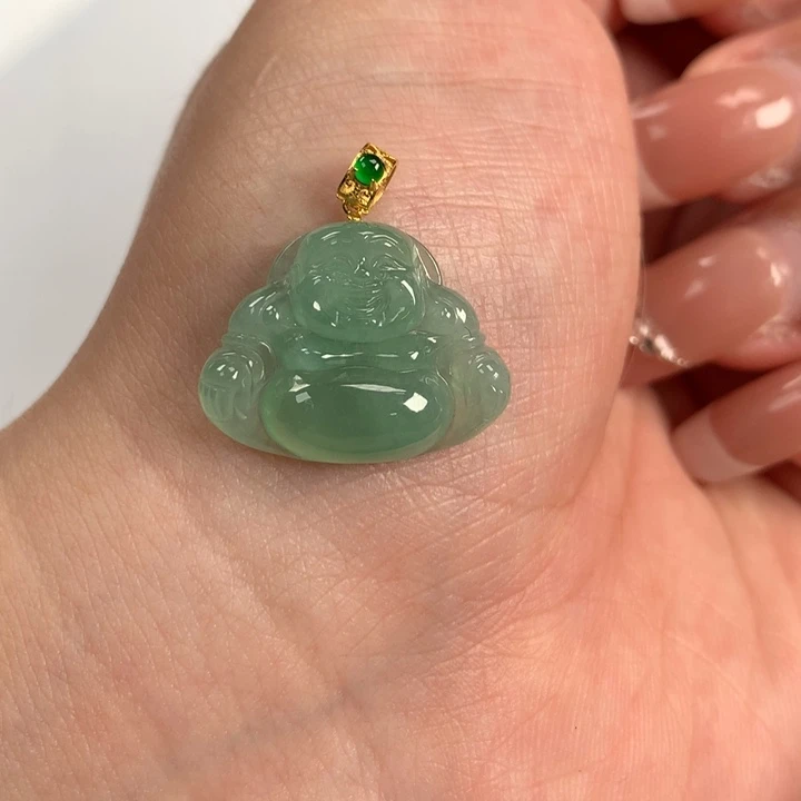 翡翠颈饰18K金镶嵌佛公
