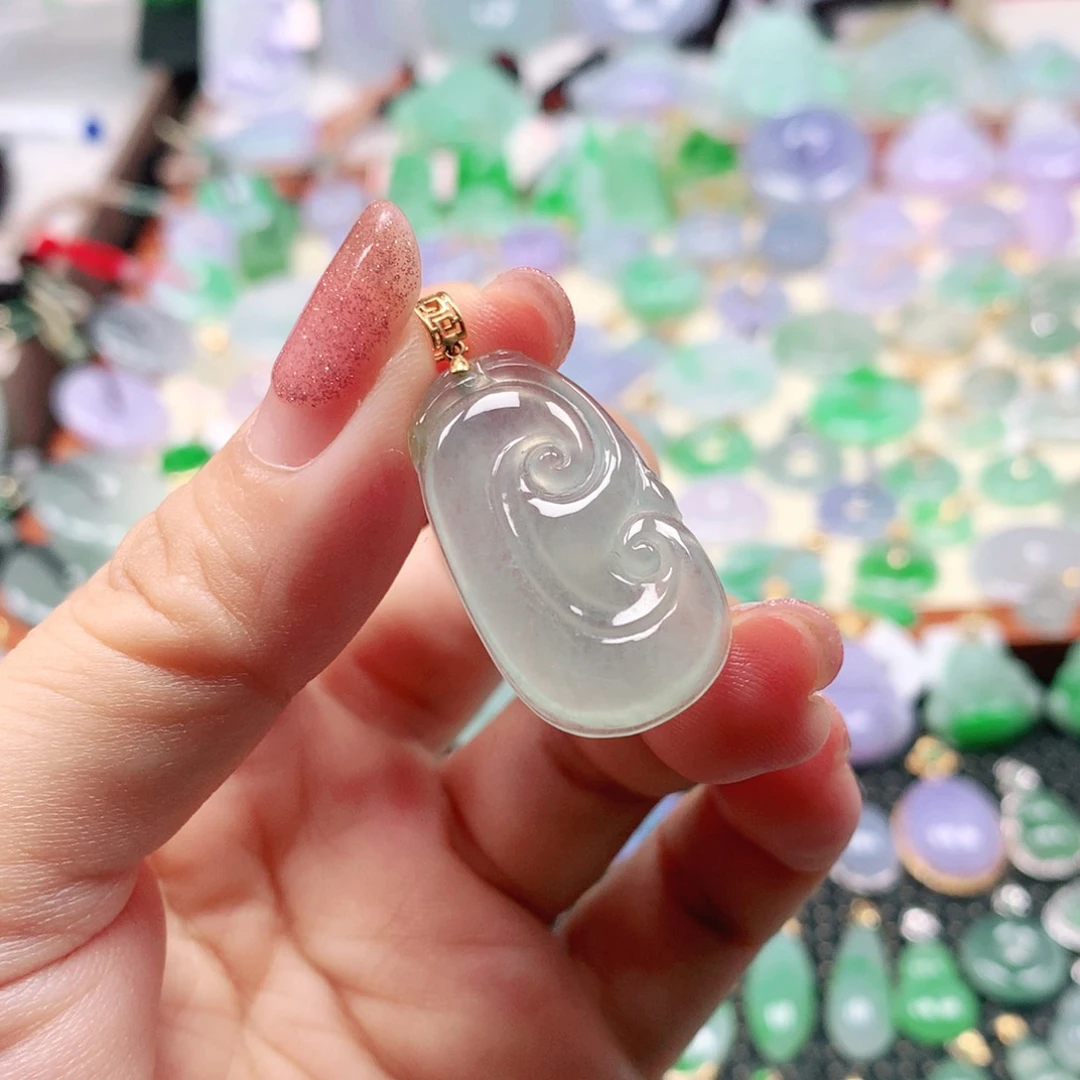 吊坠(不含链)18K金镶嵌翡翠