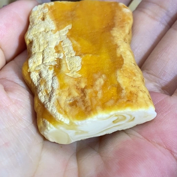 定制琥珀未镶嵌定制