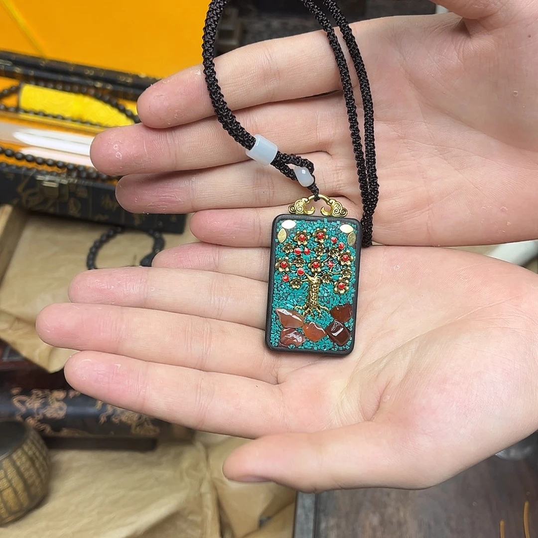 大叶紫檀（黑酸枝木类）