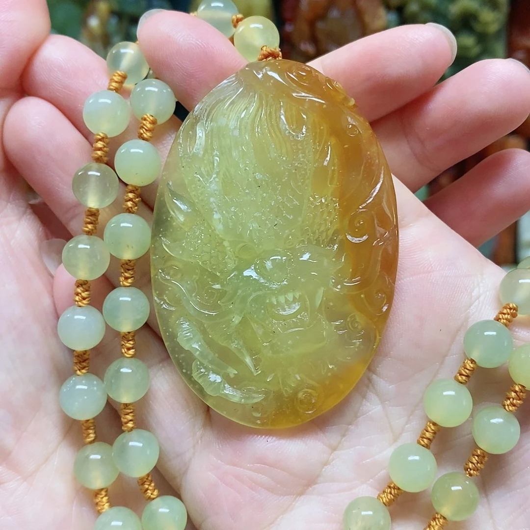 岫玉未镶嵌吊坠(赠链)