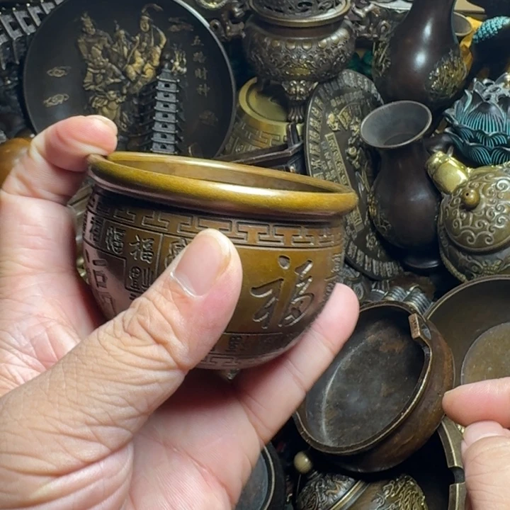 铜器摆件收收藏藏