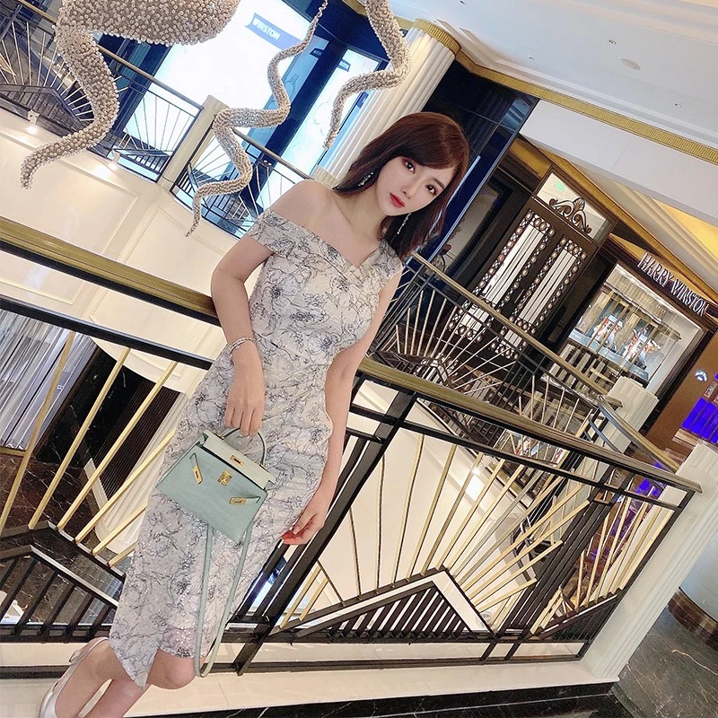 Rose Owner 粉丝199秒杀福利～轻奢名媛重工钉珠亮片连衣裙