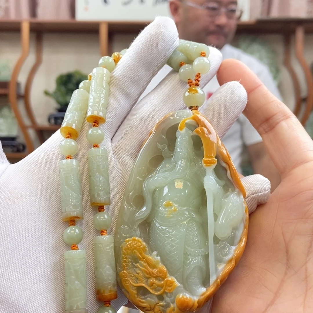 学***爹和田玉未镶嵌挂件