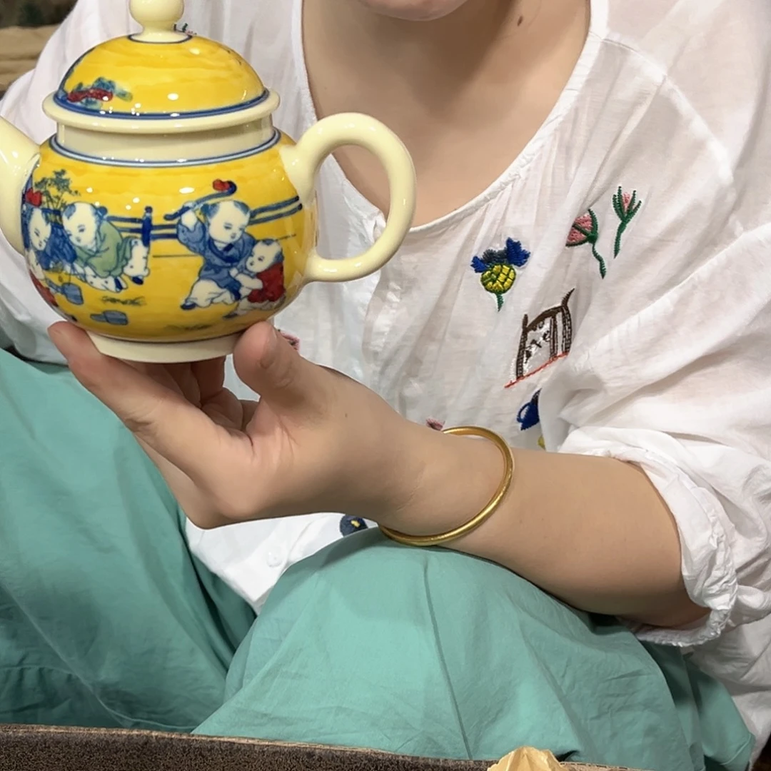 摆件//////景德镇陶瓷瓷器。黄。