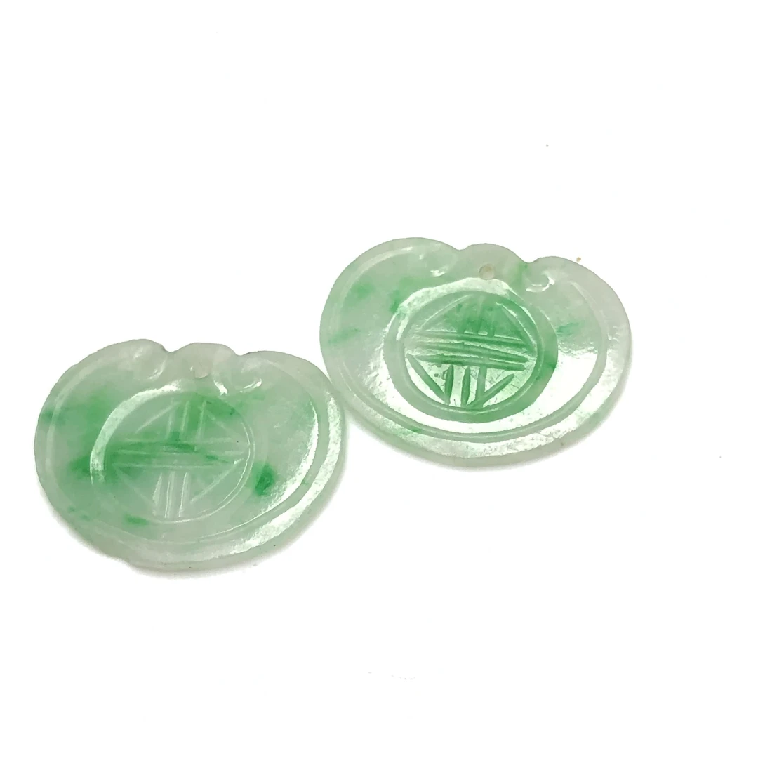 清代老翡翠老花片小锁一对