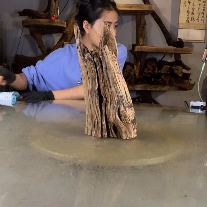 巧***了天然云南紫柚木会黄水