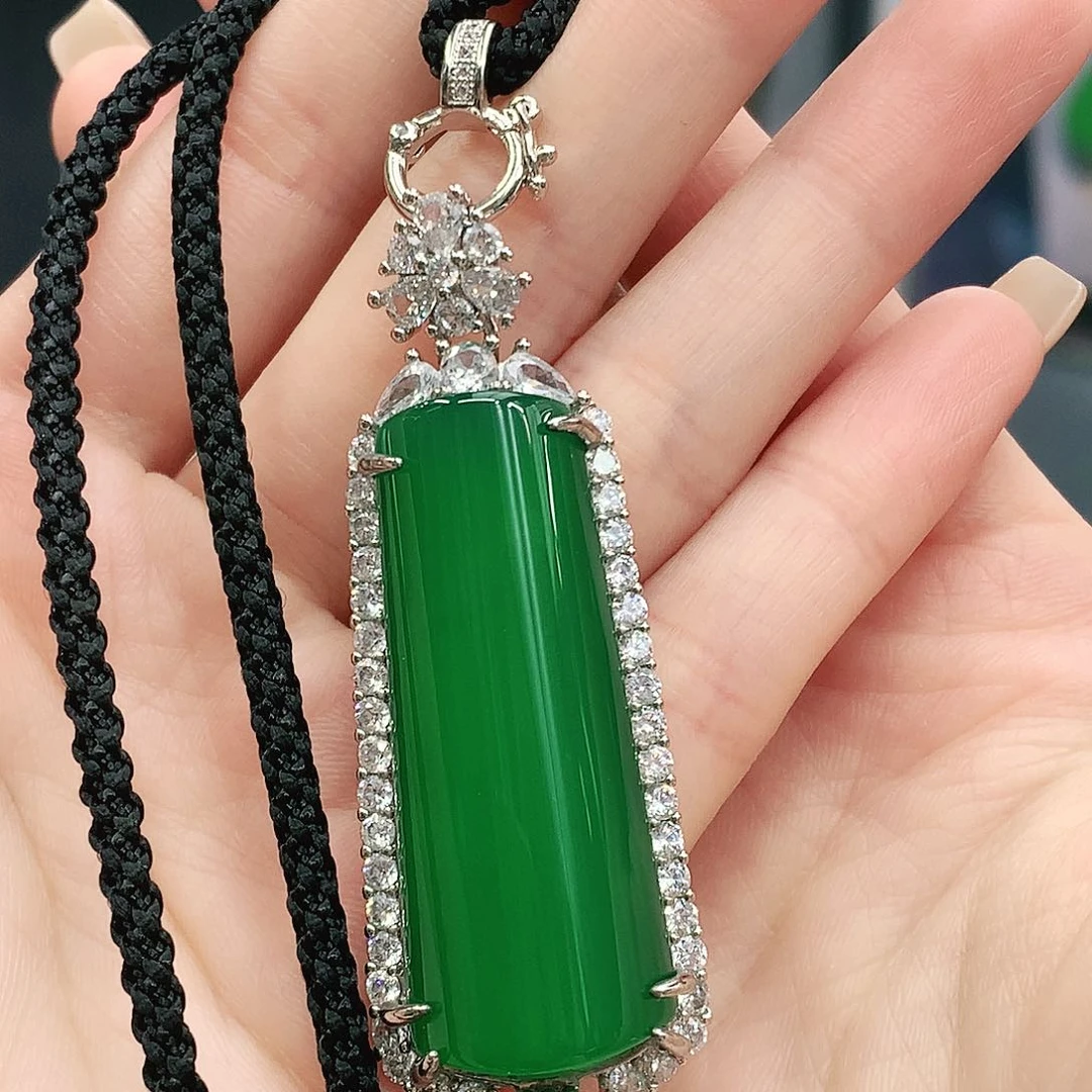 合金吊坠玛瑙/玉髓