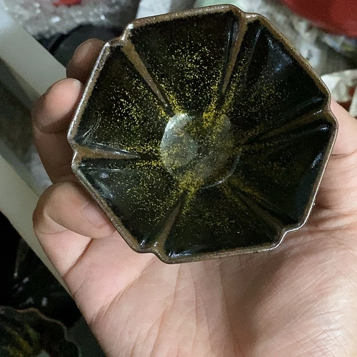 陶瓷艺术品及陶瓷壶壶
