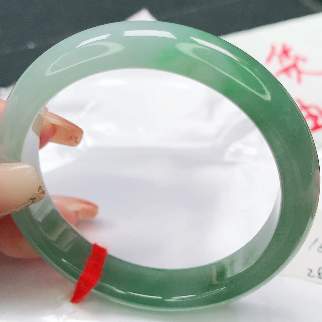 未镶嵌手镯翡翠完美049