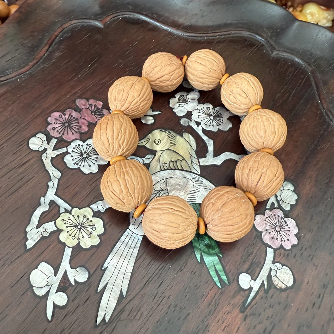 全品精雕凤羽猴头核桃手串手持男女通用款