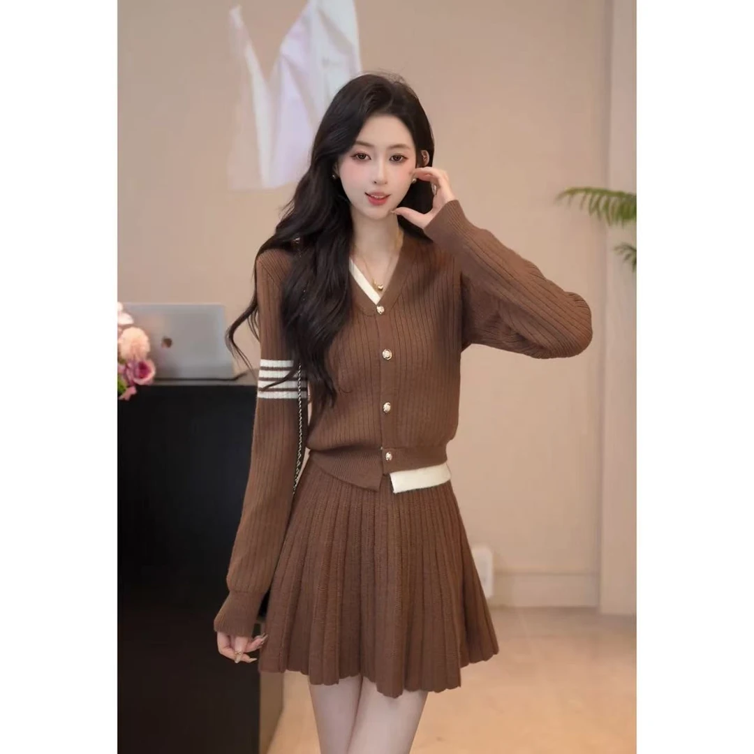 YUANLIANSU/圆脸酥【里海清波】法式V领针织衫上衣+半身裙两件套女