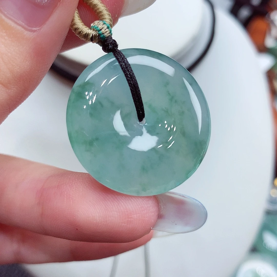 翡翠未镶嵌颈饰翡翠15，27/5.5