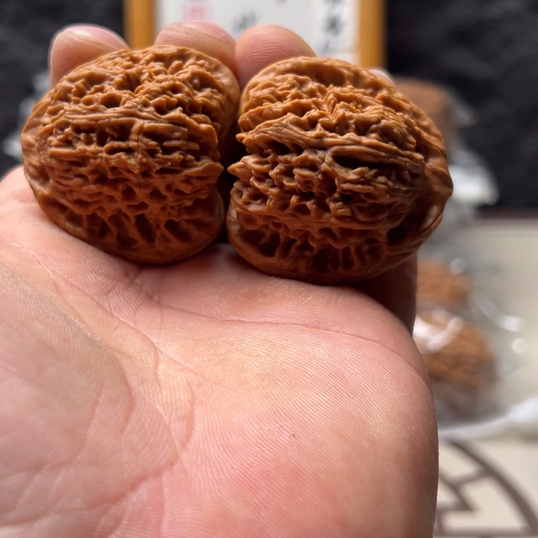半***生文玩核桃把件南疆40.5