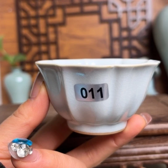 杯011月白釉宝象杯微微不完美福利款60cc
