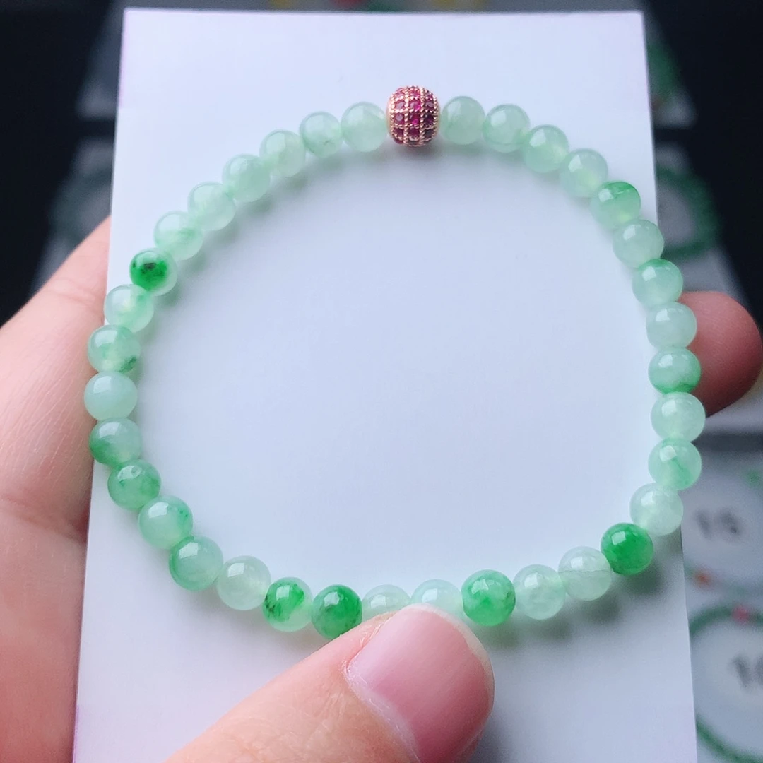 翡翠未镶嵌手链翡翠